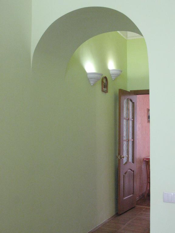 Flat On Sheptytskykh Διαμέρισμα Λβιβ Εξωτερικό φωτογραφία