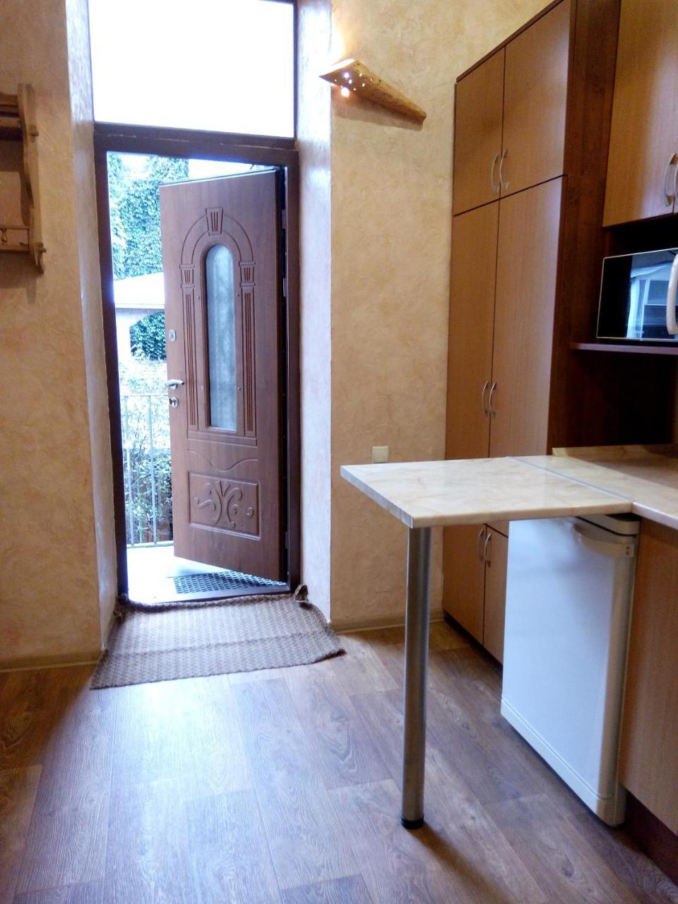 Flat On Sheptytskykh Διαμέρισμα Λβιβ Εξωτερικό φωτογραφία
